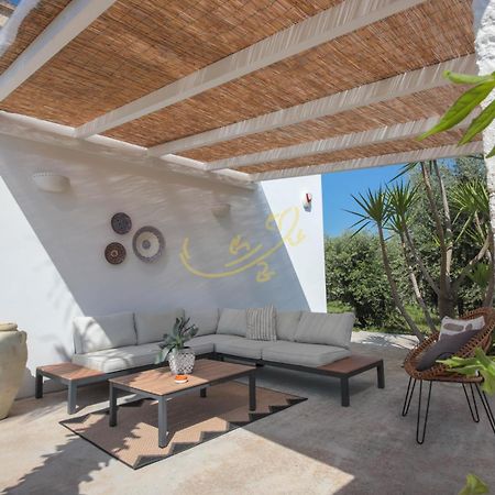 Villa Td Dimora Del Giglio With Organic Garden With Pool à Ostuni Extérieur photo