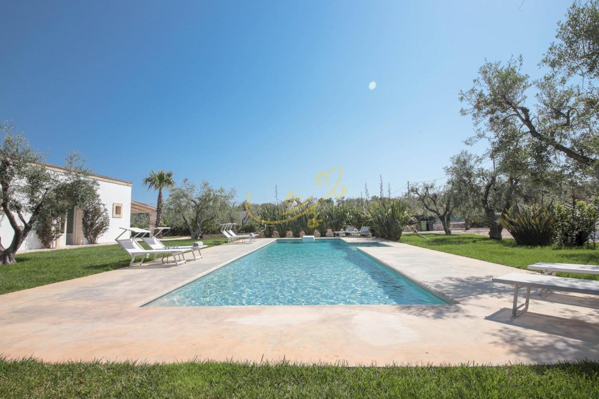 Villa Td Dimora Del Giglio With Organic Garden With Pool à Ostuni Extérieur photo
