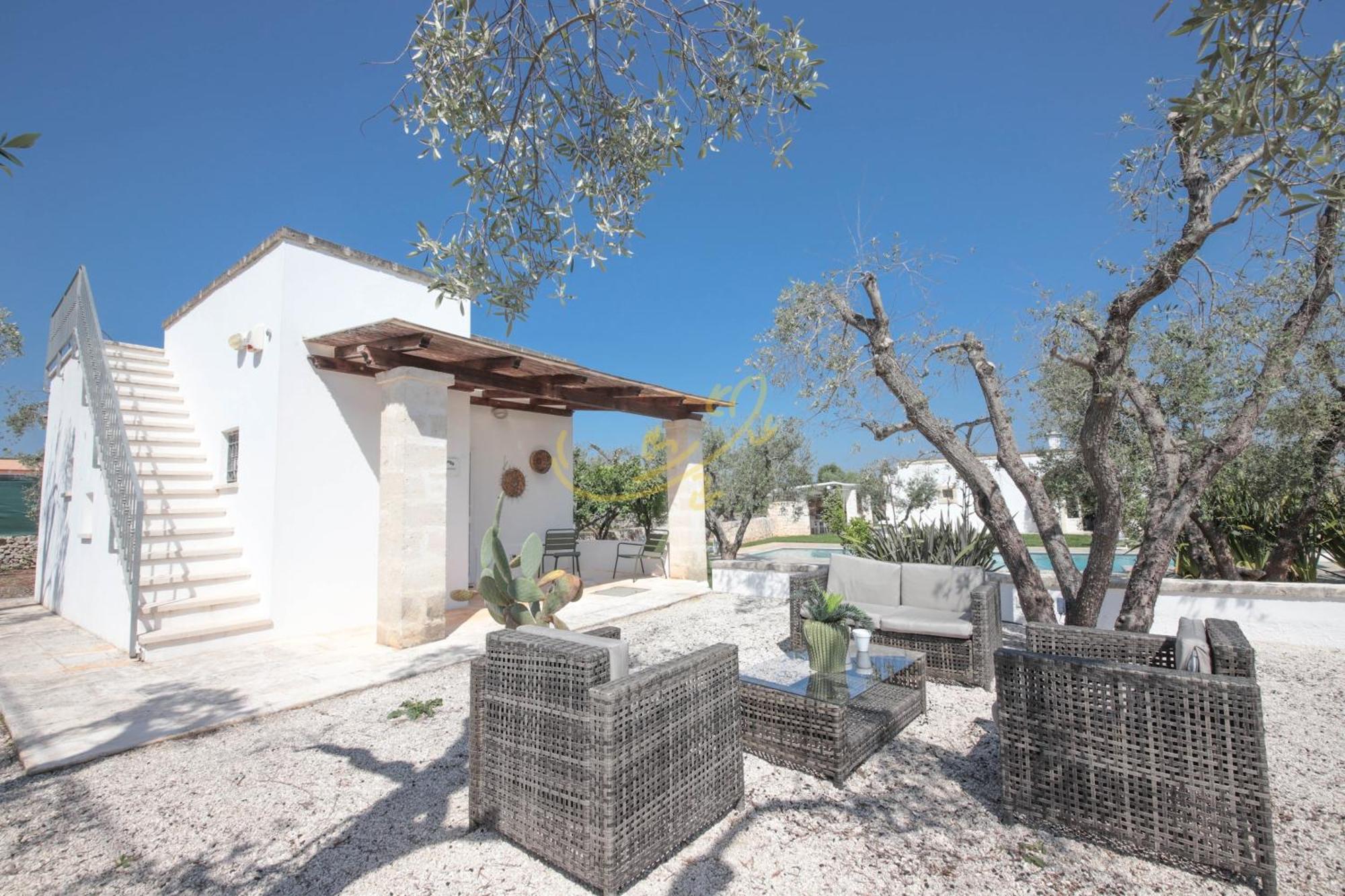 Villa Td Dimora Del Giglio With Organic Garden With Pool à Ostuni Extérieur photo