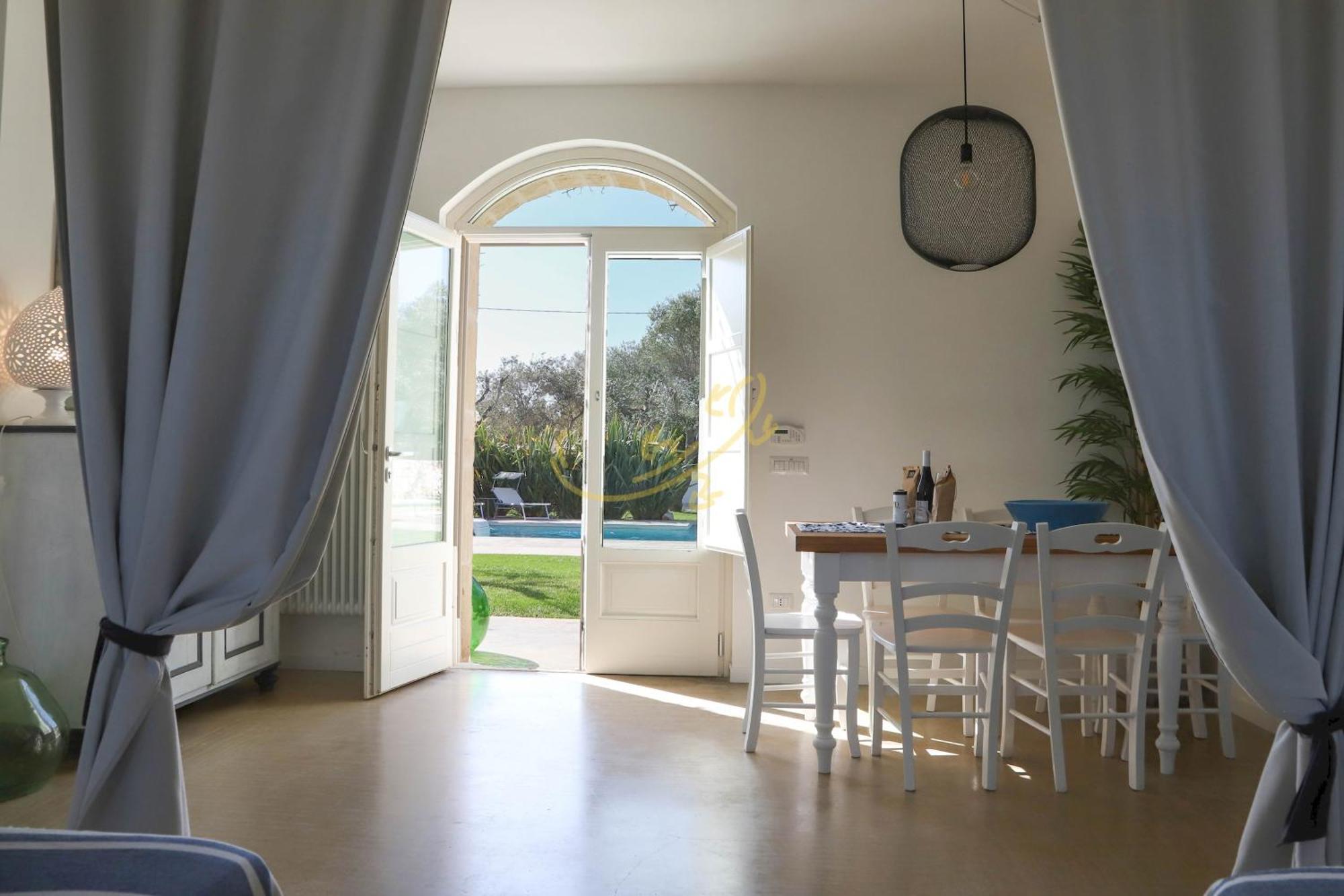 Villa Td Dimora Del Giglio With Organic Garden With Pool à Ostuni Extérieur photo