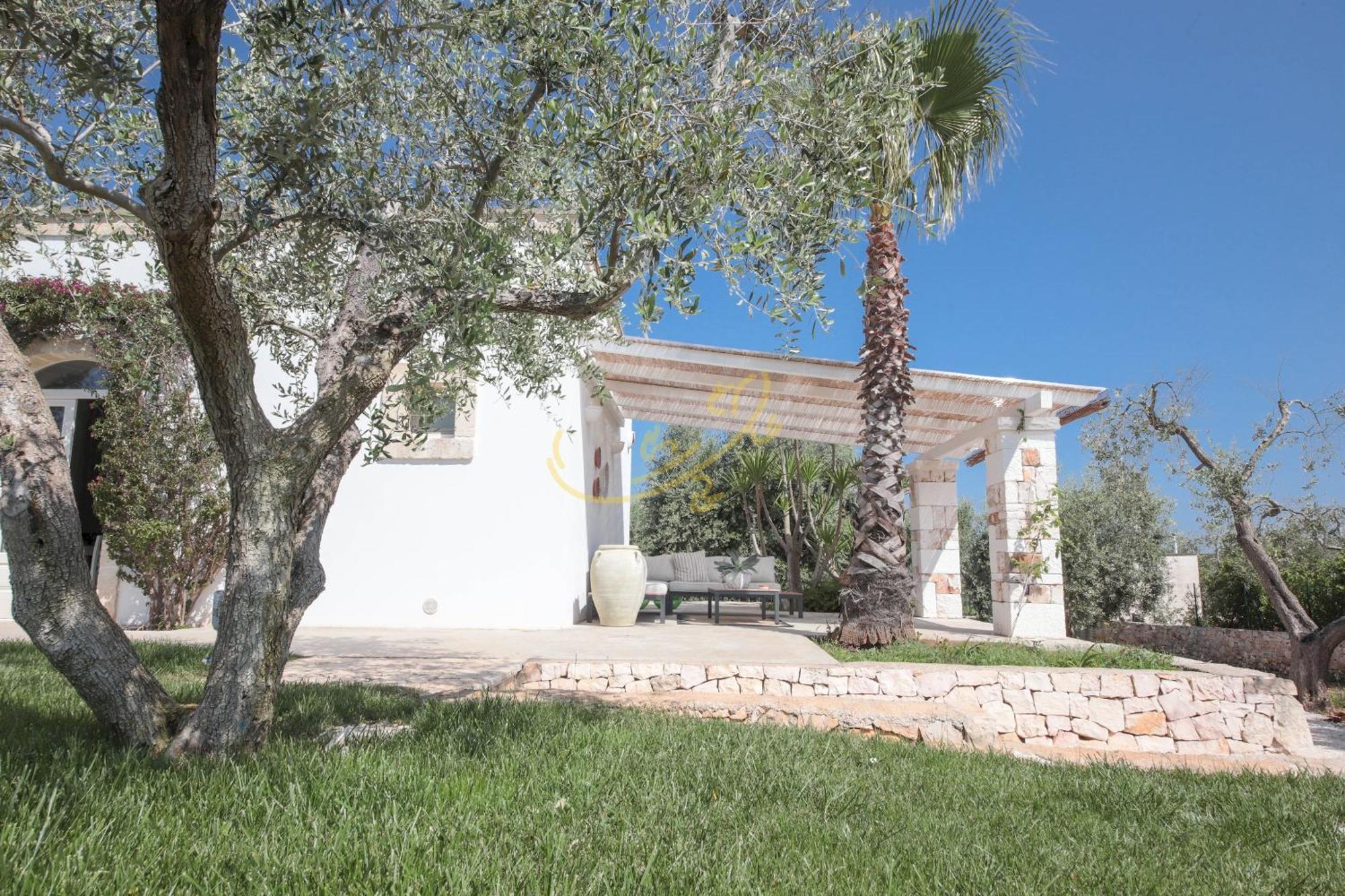 Villa Td Dimora Del Giglio With Organic Garden With Pool à Ostuni Extérieur photo